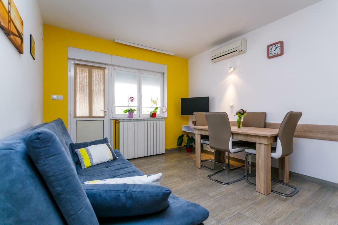 Holiday House Snjezana Крк Экстерьер фото