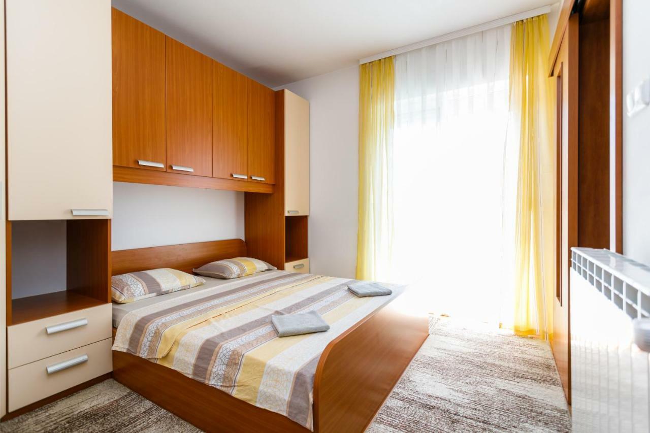 Holiday House Snjezana Крк Экстерьер фото